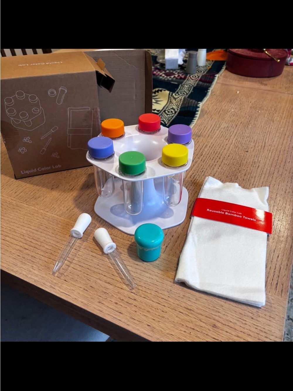 LOVEVERY Montessori Liquid Color Lab NEW